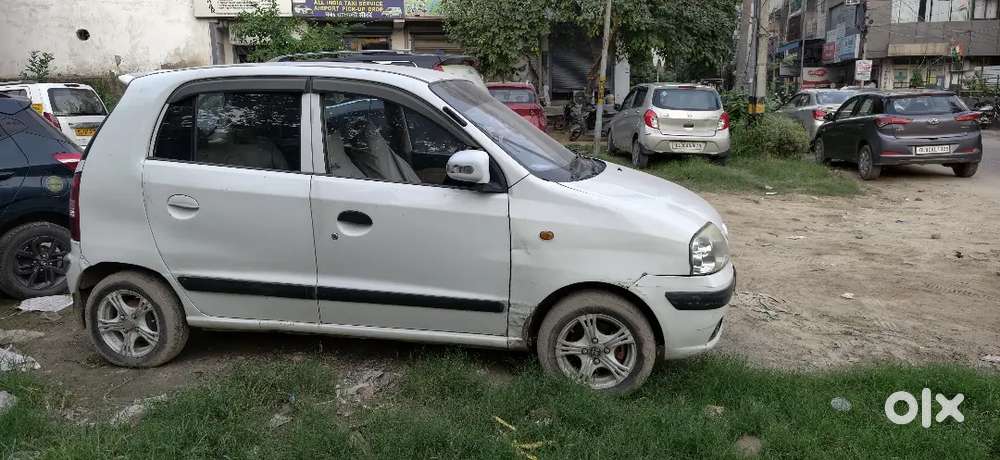 Santro Gls Solid Bs 1v Ad 2012