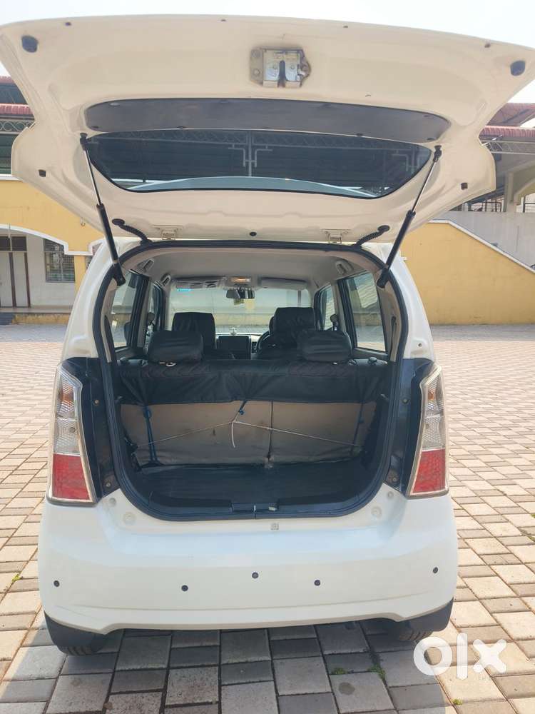 Maruti Suzuki Stingray Vxi, 2017, Petrol