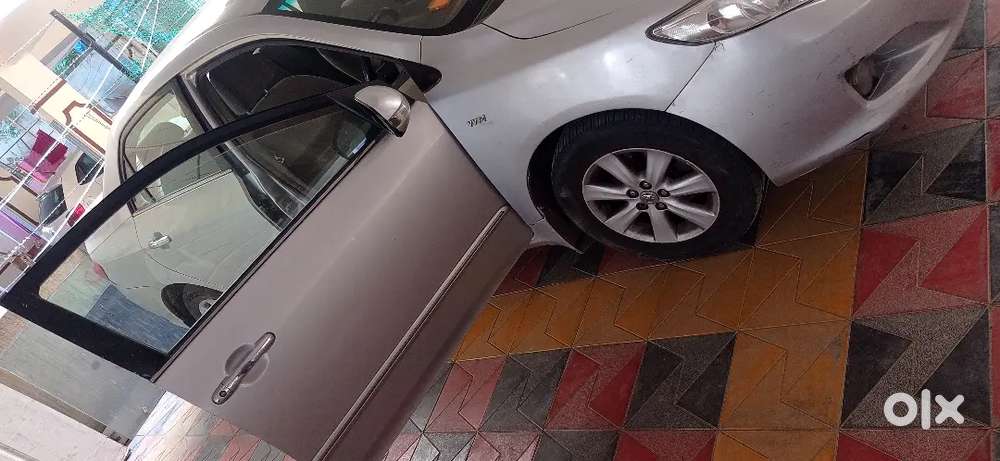 Toyota Corolla Altis 2009 Petrol 127500 Km Driven