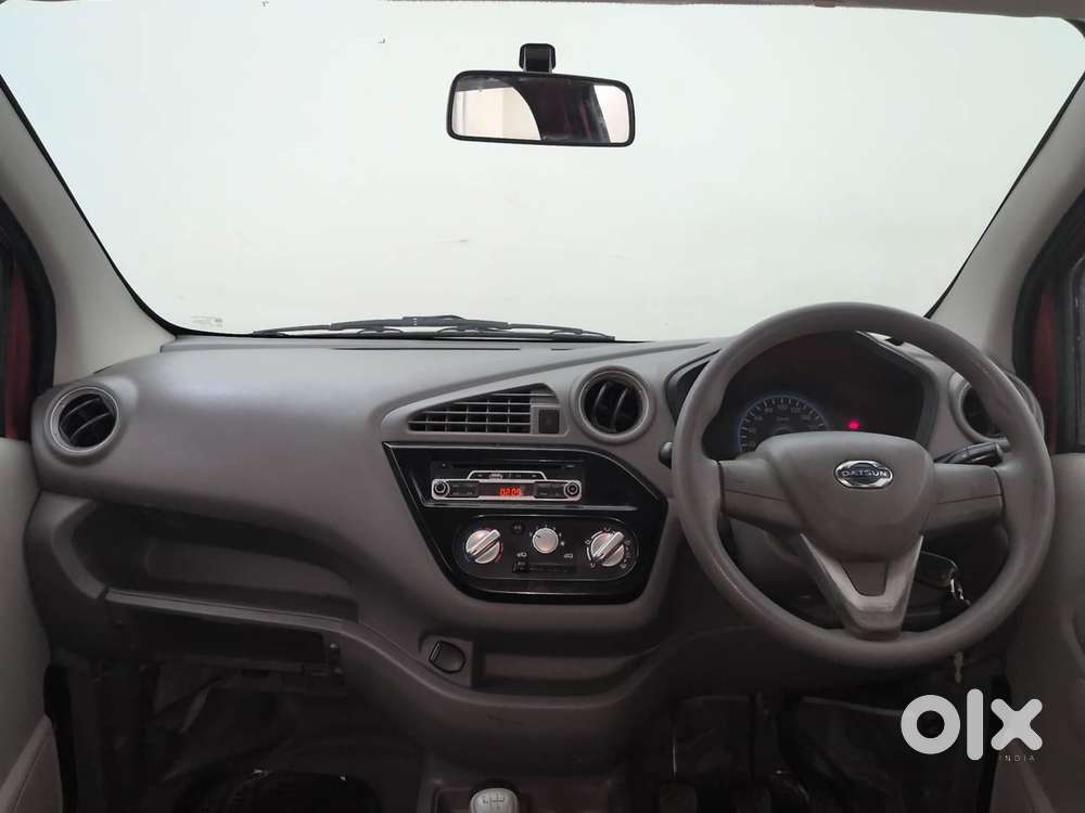 Datsun Redigo T Option, 2016, Petrol