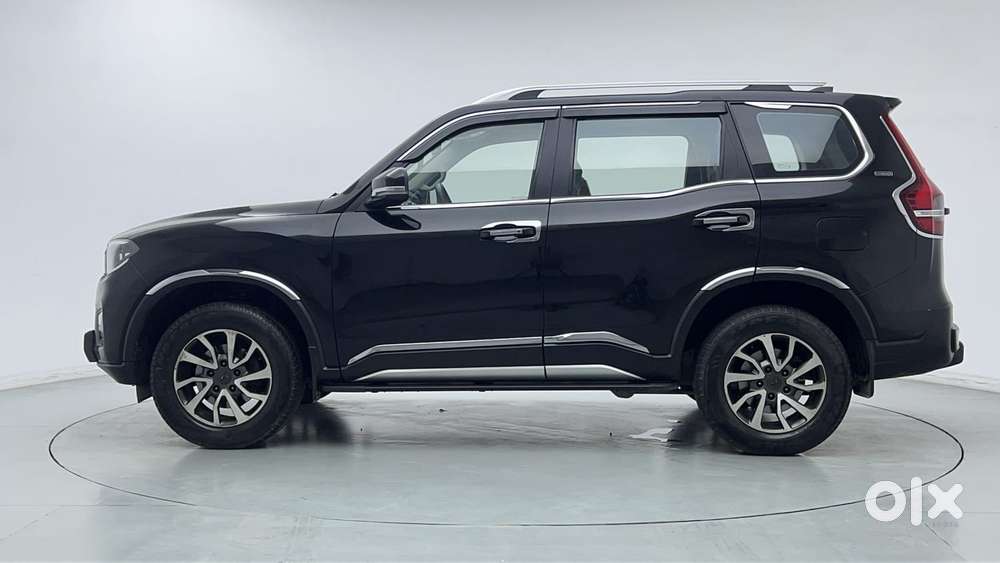 Mahindra Scorpio N Z8 L Petrol At 7 Str, 2022, Petrol