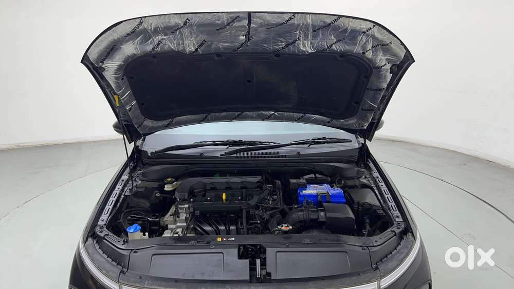 Hyundai Verna 1.5 Sx Petrol Mt, 2023, Petrol