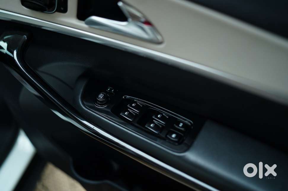 Mahindra Xuv700, 2023, Diesel