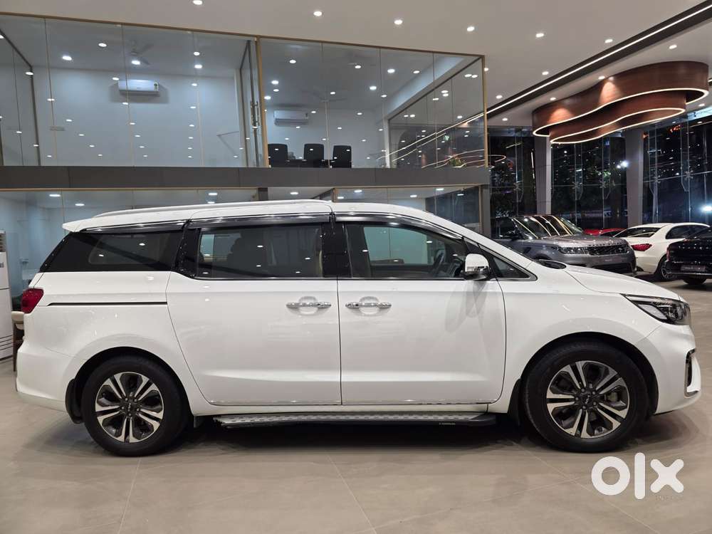 Kia Carnival Limousine Plus 7 Str, 2023, Diesel