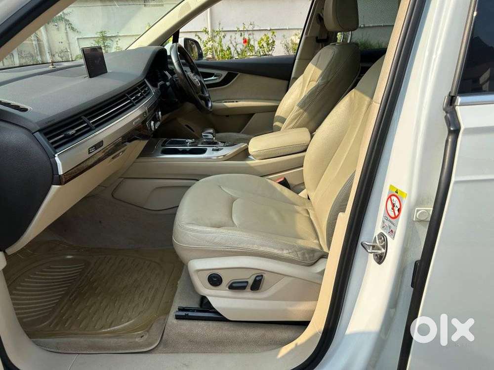 Audi Q7 45 Tdi Premium With Sunroof, 2016, Diesel