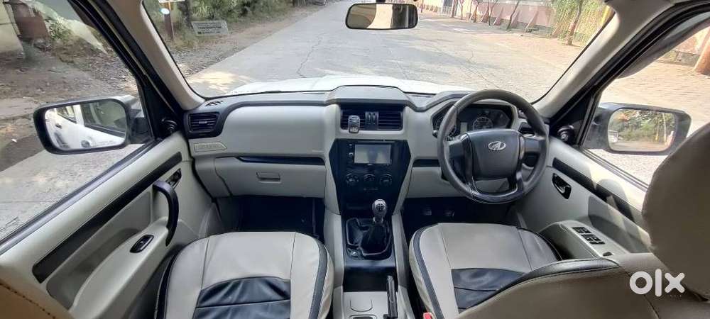 Mahindra Scorpio S4 Plus 9s, 2016, Diesel
