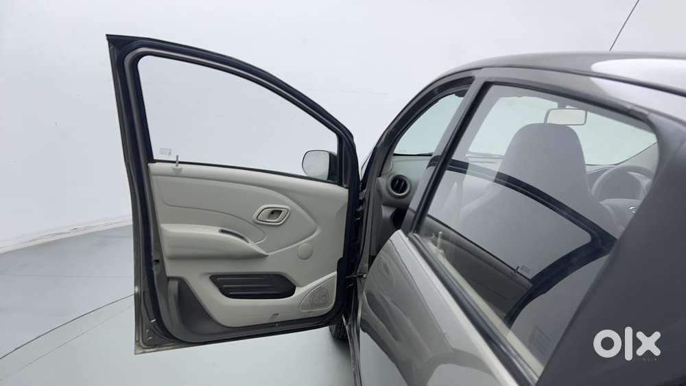 Datsun Redigo T Option, 2017, Petrol