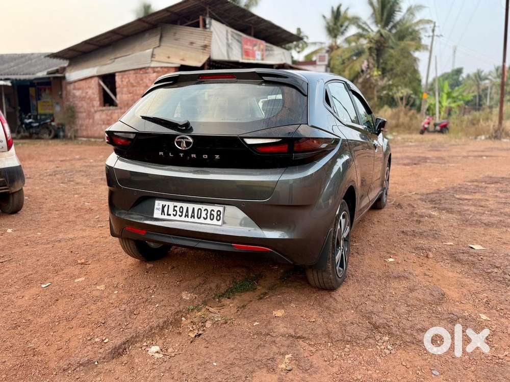 Tata Altroz Xz 2023 Dec, 2024 Reg. Diesel Well Maintained