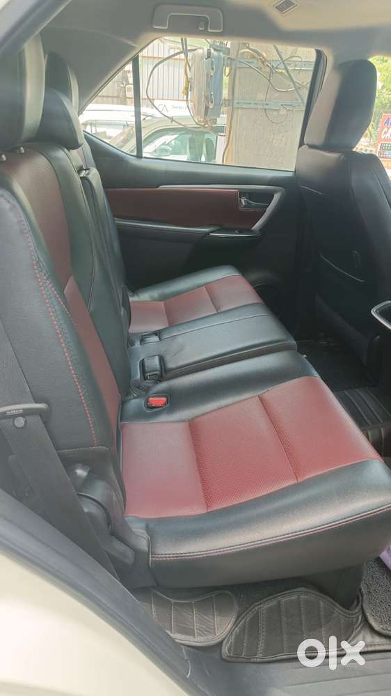 Toyota Fortuner Legender 4x2 At 2.8, 2022, Diesel