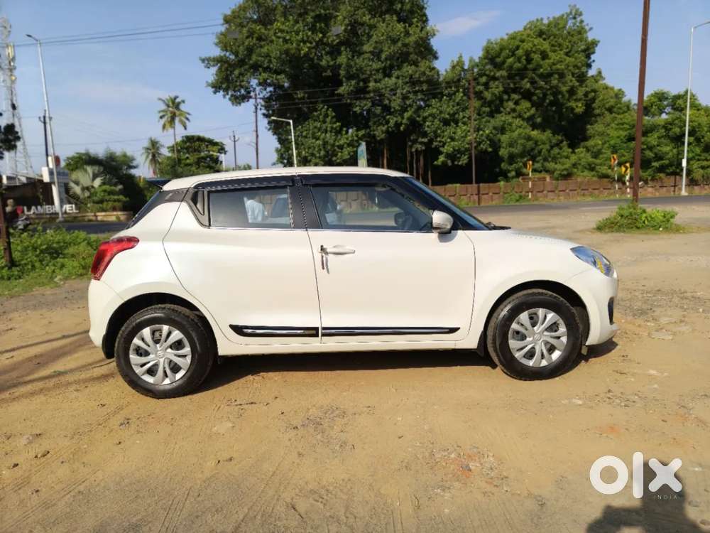 Maruti Suzuki Swift Vxi, 2024, Petrol
