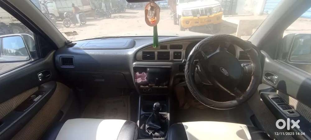 Ford Endeavour 2004 Manual Diesel