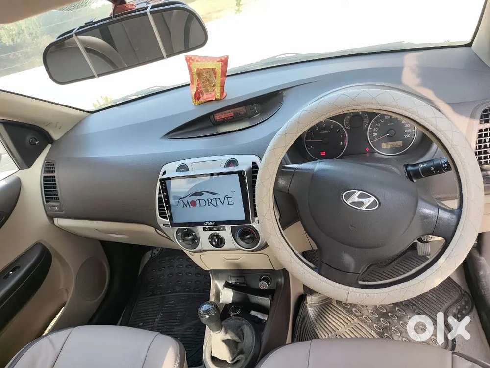 Hyundai I20 , Petrol 89000 Km Driven , New Tyre