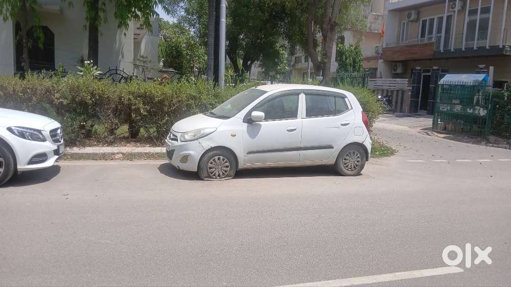 Urgent Sale Sparingly Used Car