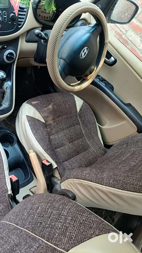 Hyundai I10 Sportz Petrol 2012