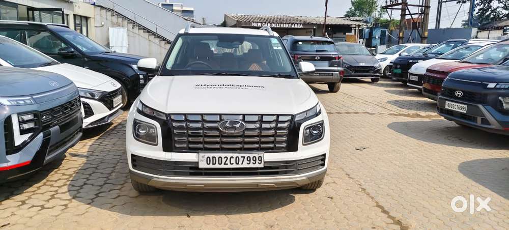 Hyundai Venue, 2023, Petrol