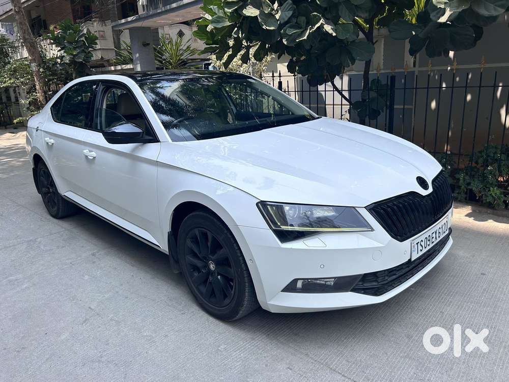 Skoda Superb Lk 1.8 Tsi At, 2017, Petrol