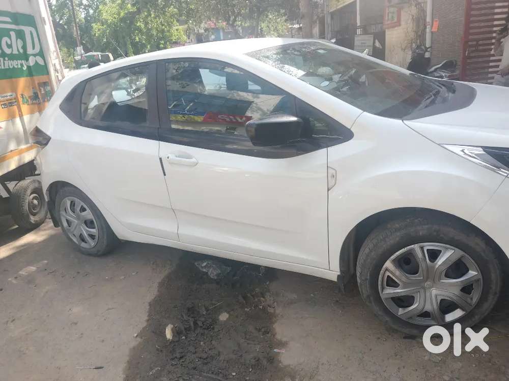 Tata Altroz 2024