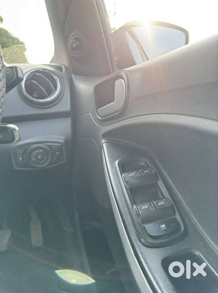 Ford Figo 1.2p Trend Mt, 2016, Petrol
