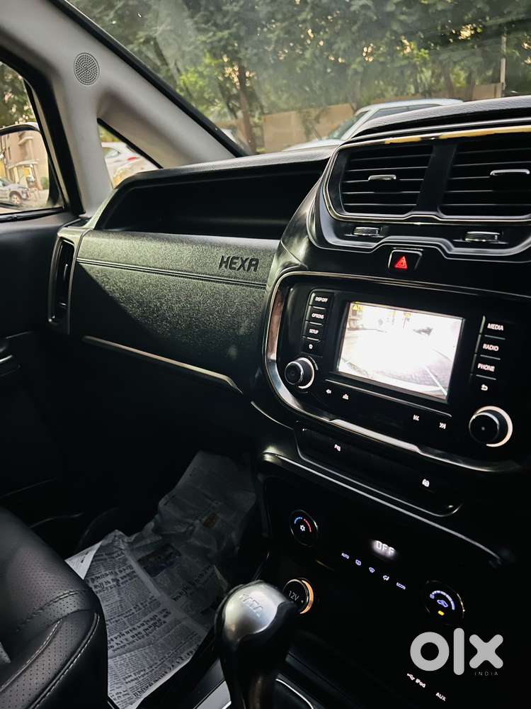 Tata Hexa 2.2 Xta 4x2 7 Str Dual Tone, 2017, Diesel