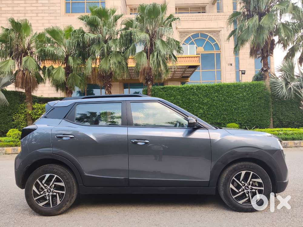 Mahindra Xuv 3xo Ax5 Pm At, 2026, Petrol