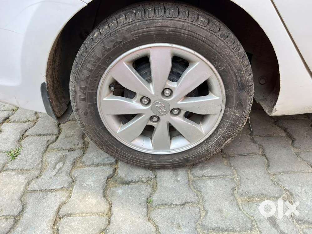 Hyundai Xcent 2016 Cng & Hybrids 74000 Km Driven