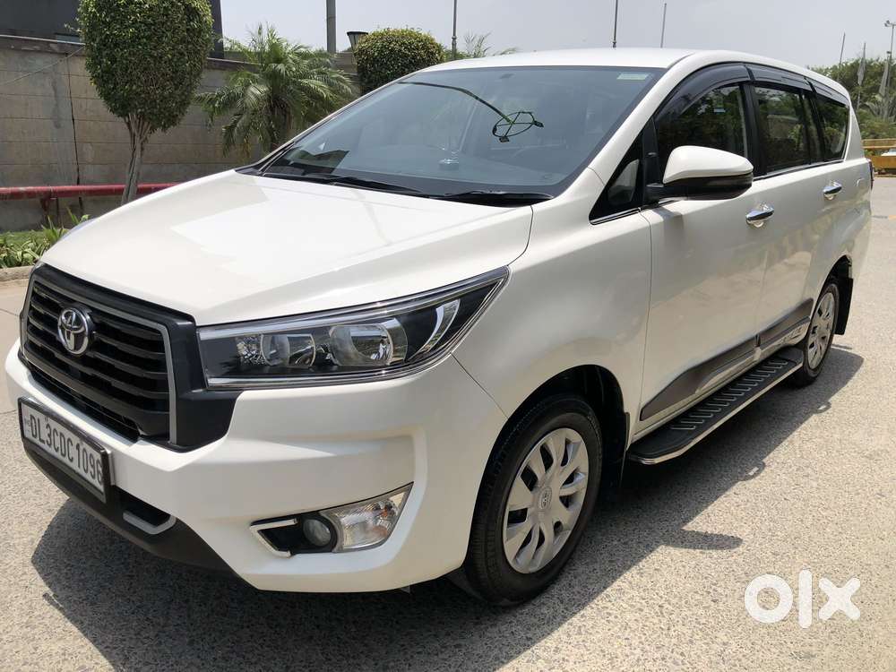 Toyota Innova Crysta 2.4 G Mt 7 Str, 2025, Diesel