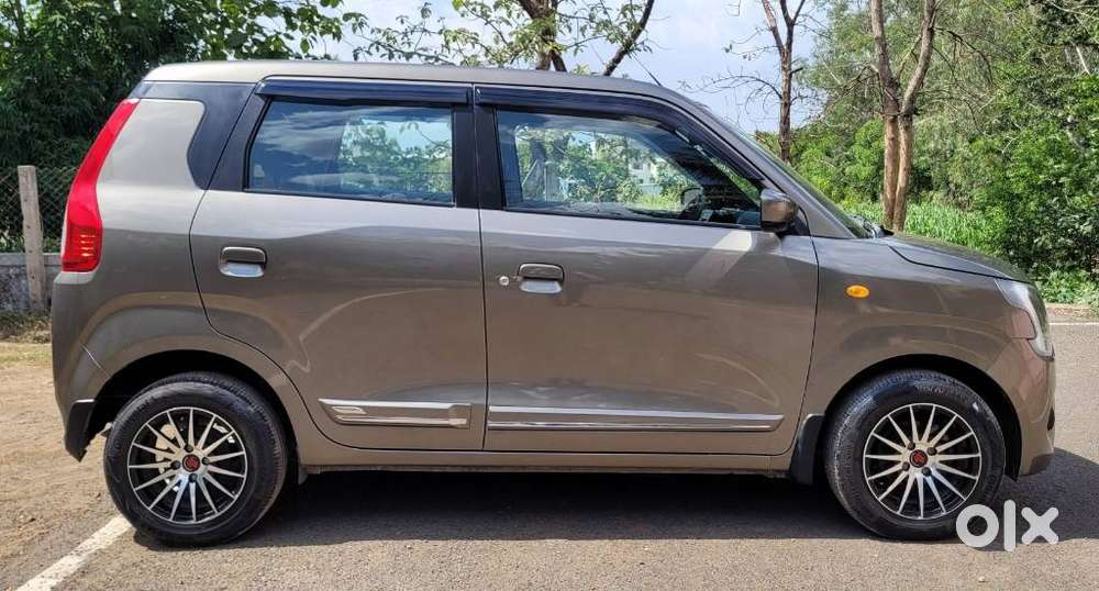 Maruti Suzuki Wagon R Zxi Automatic, 2022, Petrol