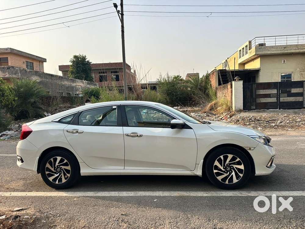 2020 Honda Civic 1st Owner Car With Brand New Tyre