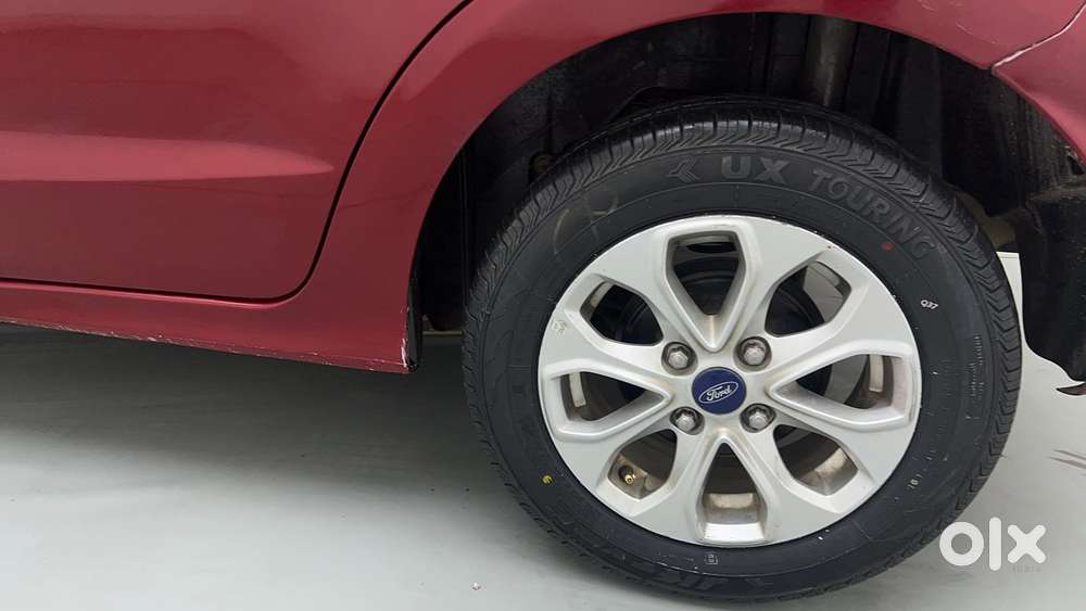 Ford Figo Petrol Titanium, 2017, Petrol