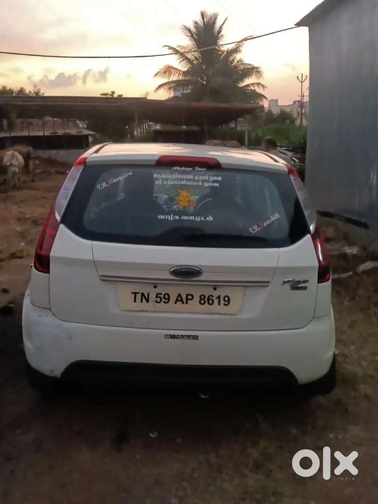 Ford Figo Diesel Zxi 2010
