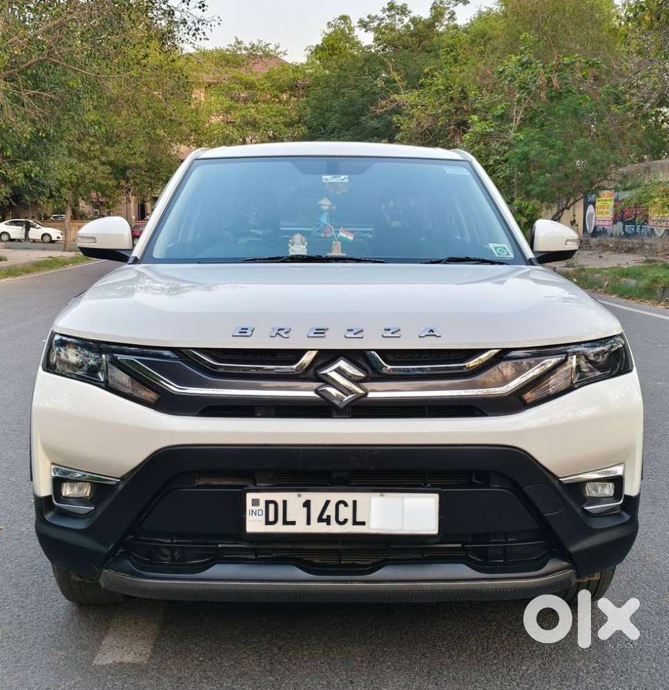 Maruti Suzuki Brezza 1.5 Lxi Smart Hybrid, 2025, Petrol