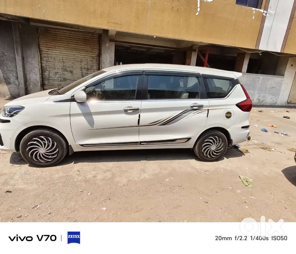 Excellent Condition, Single Owner, Well Maintained, Petrol+cng Ertiga.