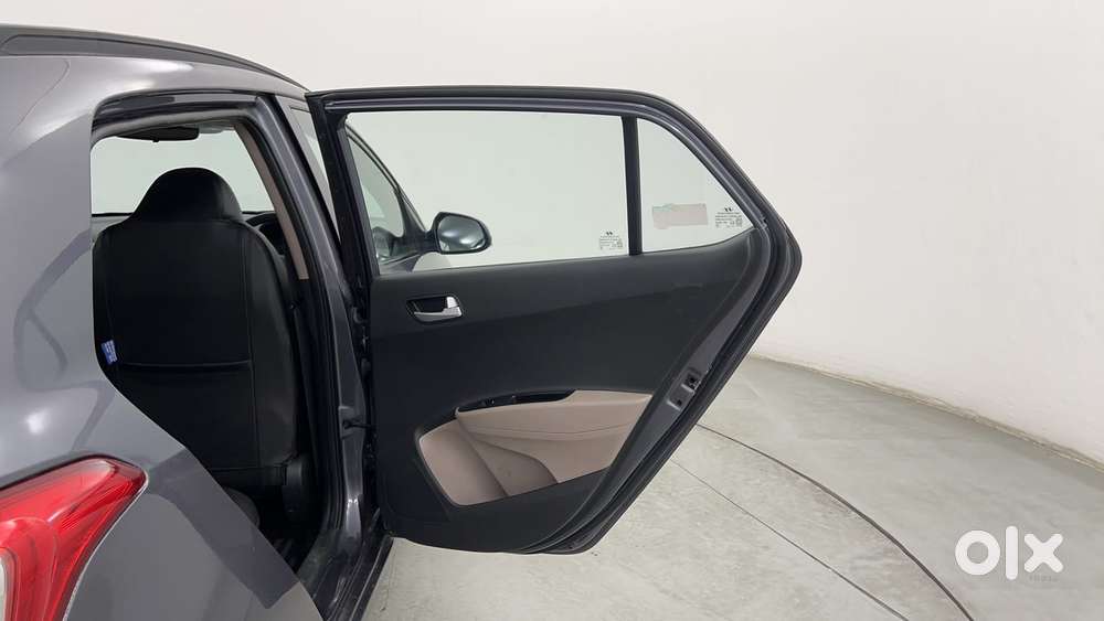 Hyundai Grand I10 1.2 Kappa Sportz Option At, 2017, Petrol