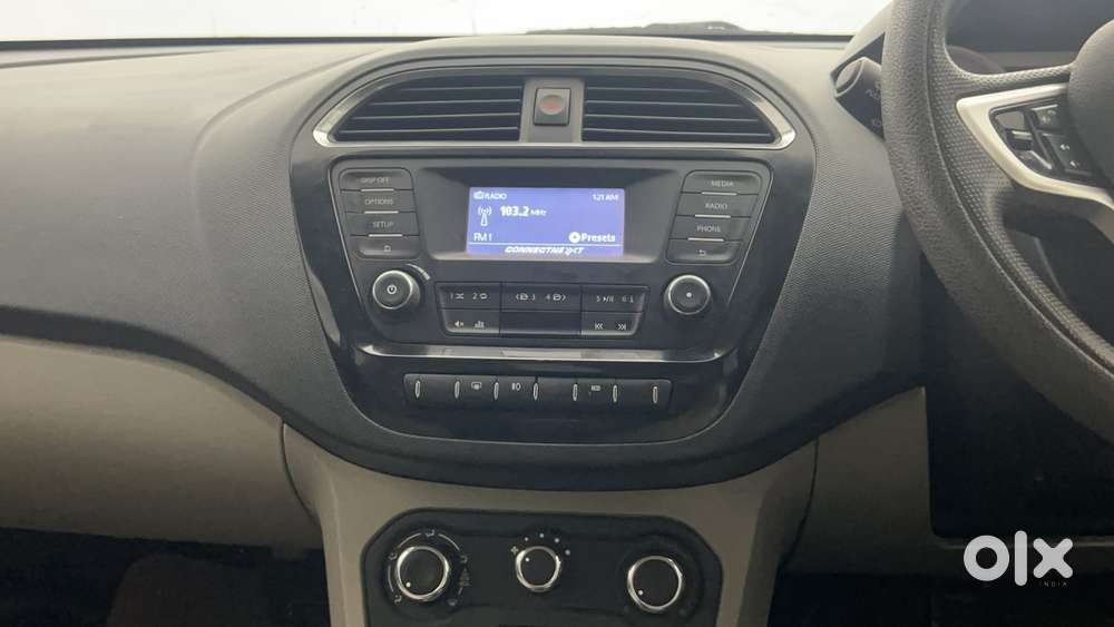 Tata Tiago Xz, 2017, Petrol