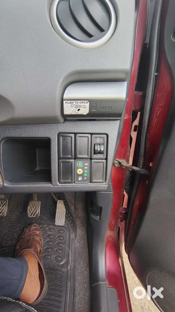 Maruti Suzuki Wagon R 2012 Petrol Well Maintained Company Fitted Cng