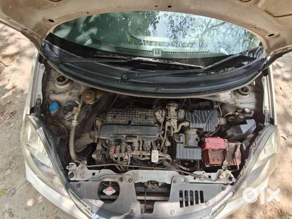 White Honda Brio 2017 With Sequential Cng On Paper In Good Condition.