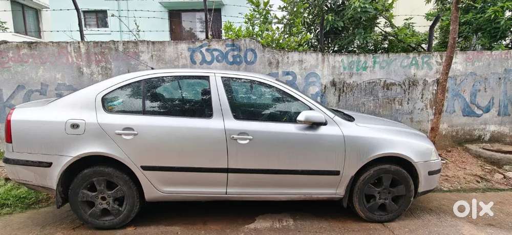 Skoda Laura Ambition 2009