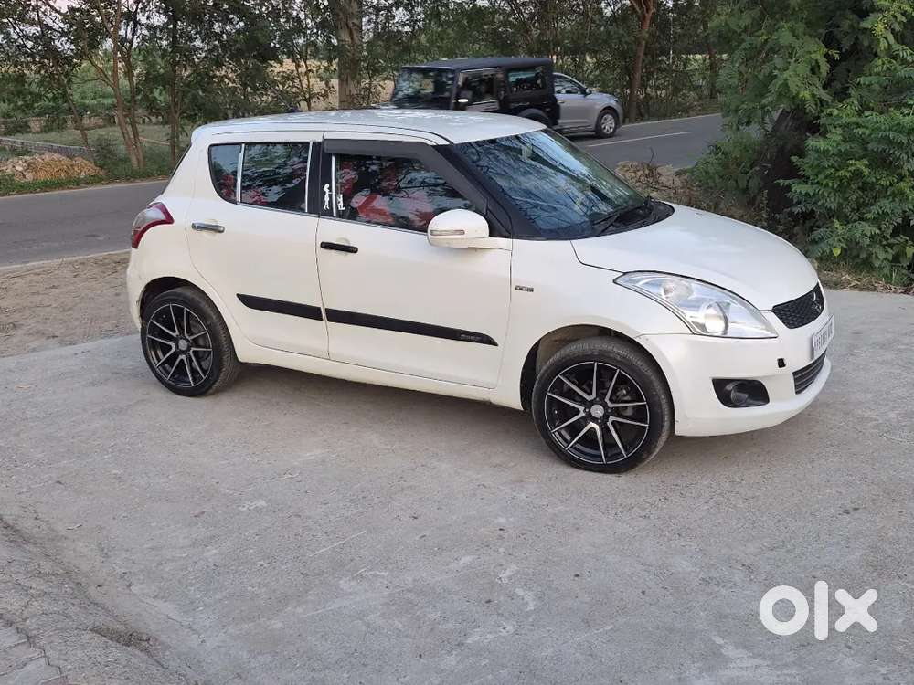Maruti Suzuki Swift 2013 Diesel 112000 Km Driven