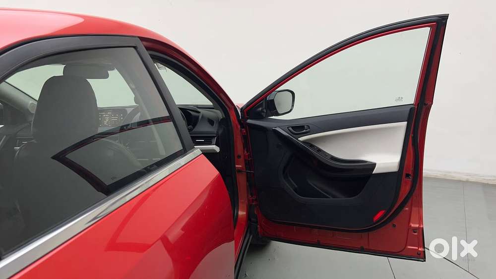 Tata Curvv Pure Plus S 1.2 Revotron Petrol 7dca, 2024, Petrol