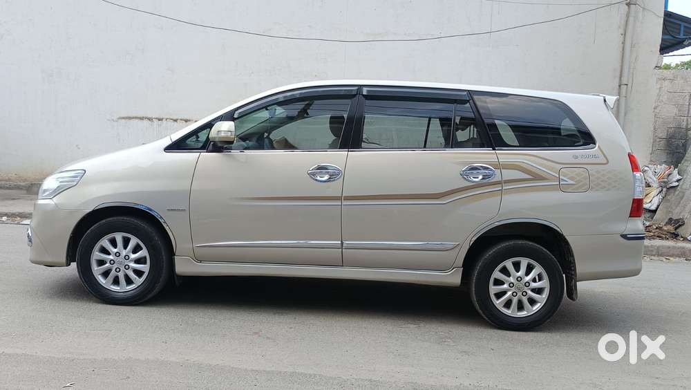 Toyota Innova 2.5 V 7 Str, 2014, Diesel