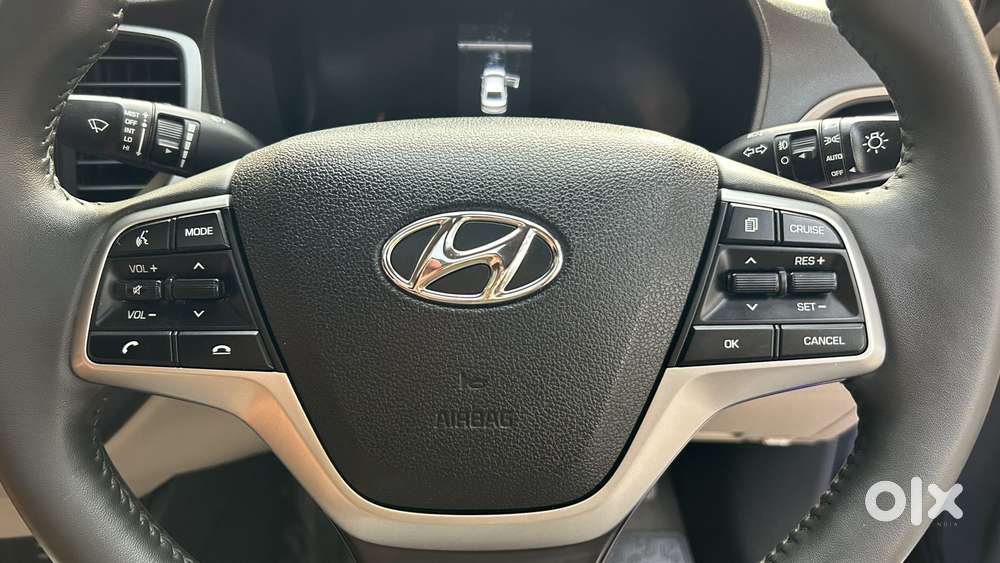 Hyundai Verna 1.5 Sx Petrol Mt, 2022, Petrol