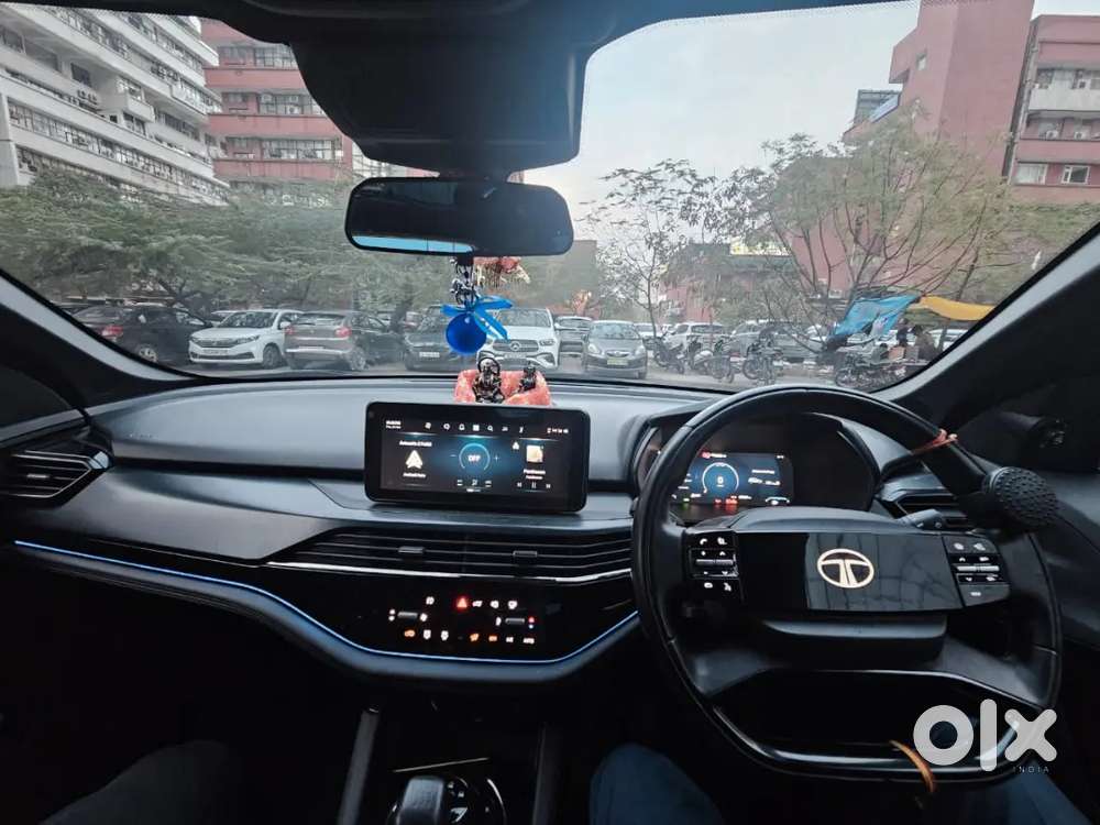 Tata Harrier Adventure Plus Dark Edition