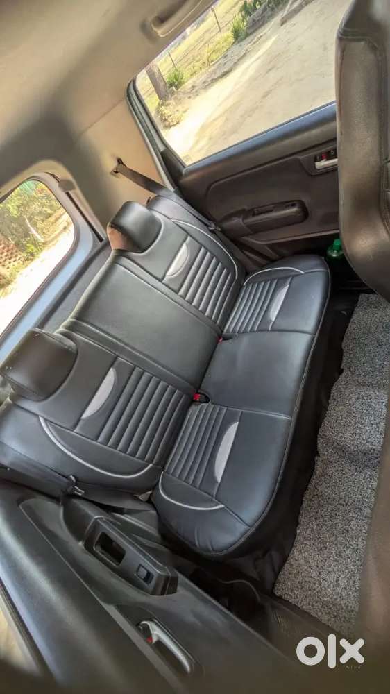 Gaadi Showroom Condition Me Hai Koi Bhi Dent Nhi Hai