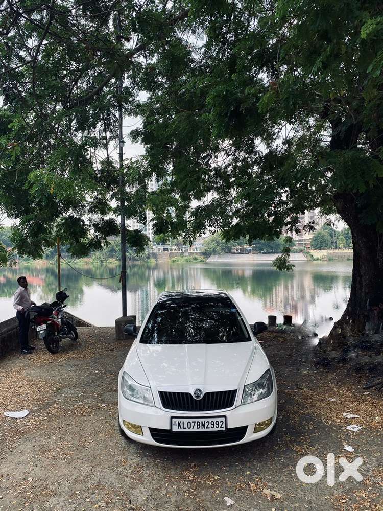 Skoda Laura Diesel Automatic 2010