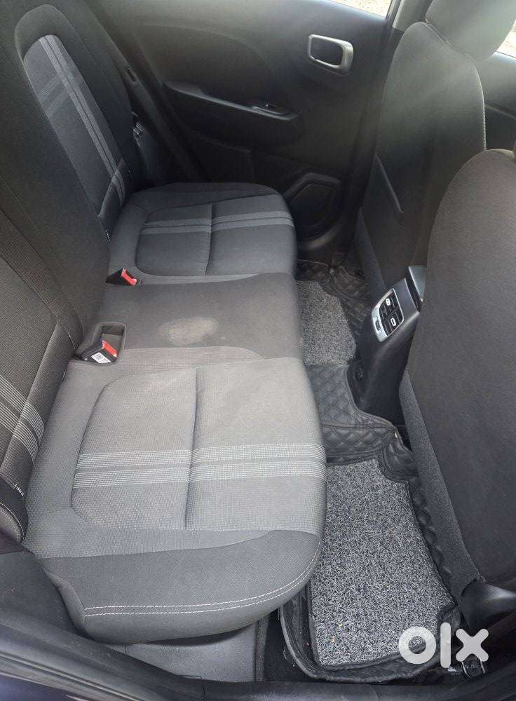 Hyundai Venue 1.0 Sx (o) Turbo Dct, 2021, Petrol