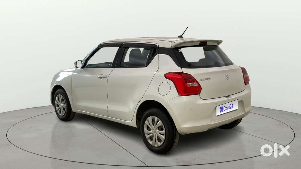 Maruti Suzuki Swift Amt Vxi, 2020, Petrol