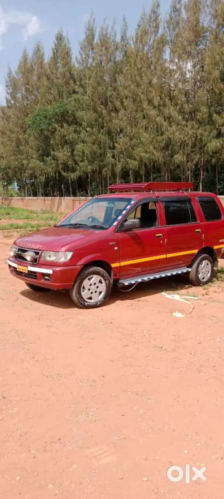 Chevrolet Tavera 2011