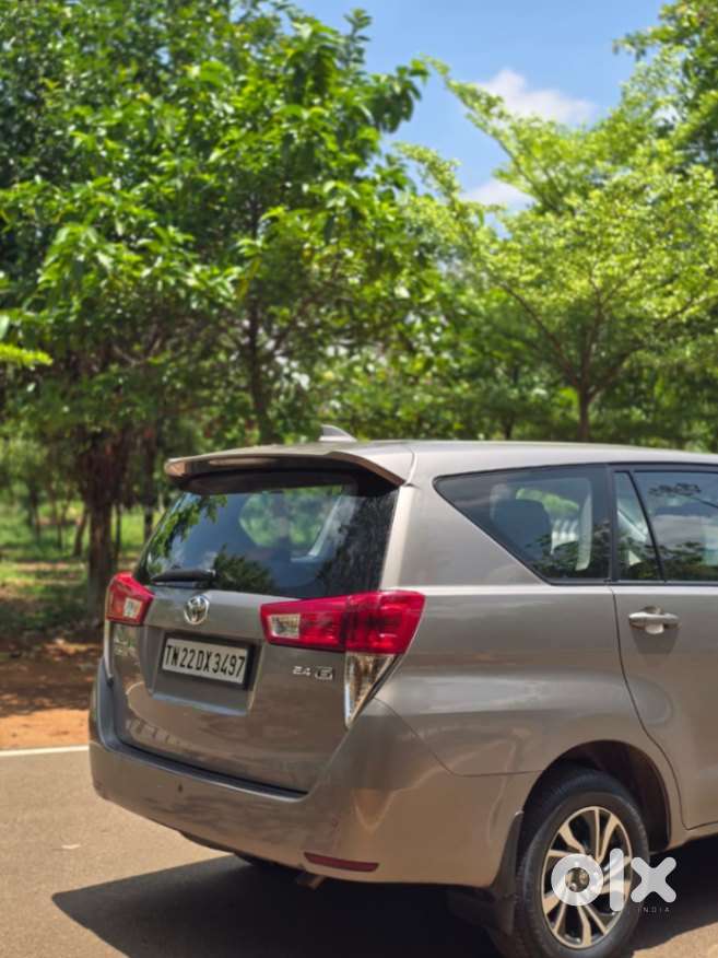 Toyota Innova Crysta 2.5z, 2022, Diesel