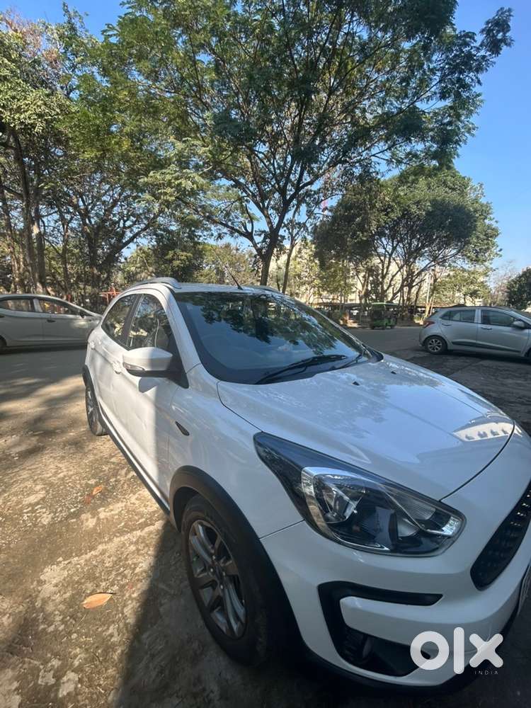 Ford Freestyle Petrol Manual 2019