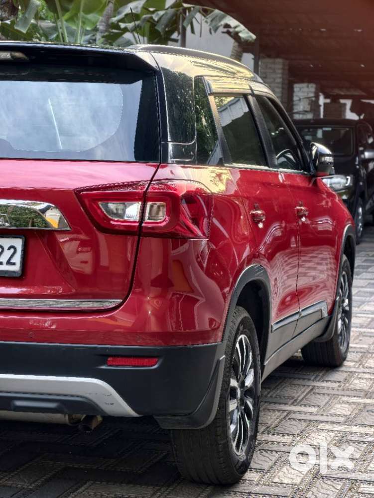 Maruti Suzuki Brezza 1.5 Zxi Smart Hybrid Dual Tone, 2021, Petrol
